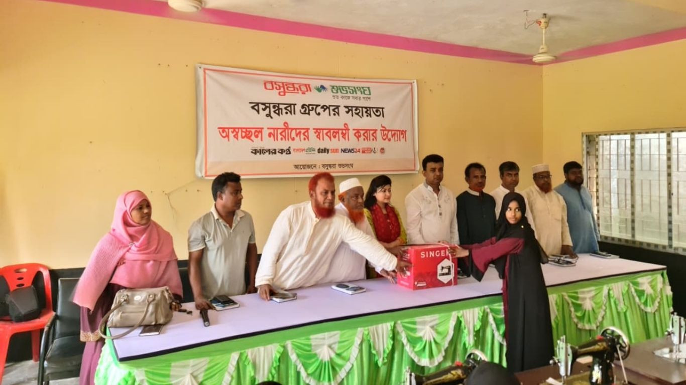 Shuvosangho distributes sewing machines to underprivileged women in Chuadanga