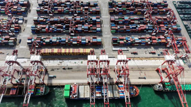 IMF urges Asia to cut trade barriers to beat US tariffs