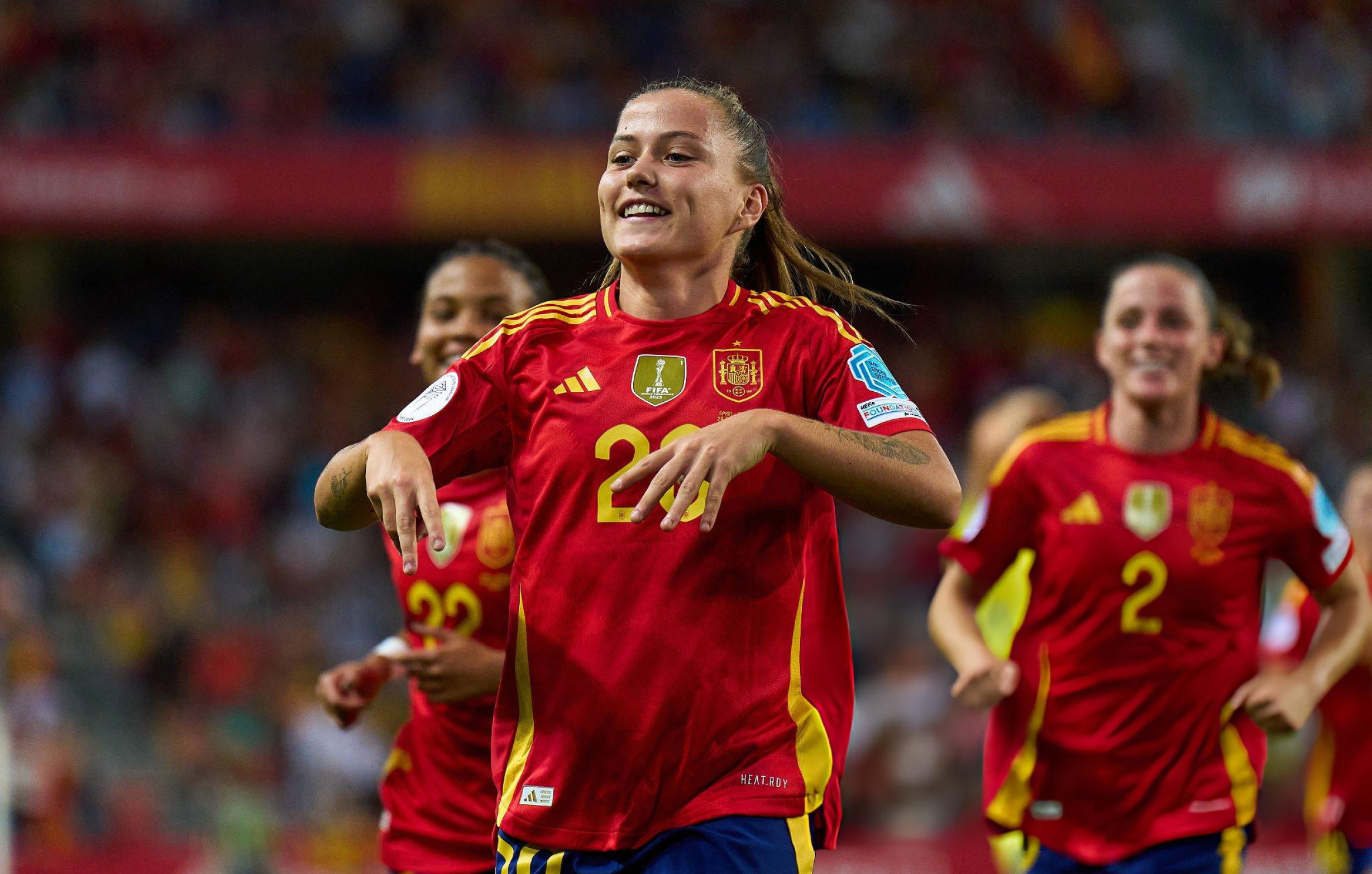 Spain sparkle, Germany shade France
