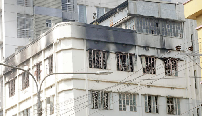 ‘My life is over’: Fire burns small garment factories into ashes in Mirpur