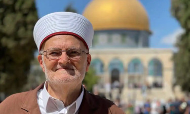 Al-Aqsa Mosque faces imminent collapse from Israeli excavations