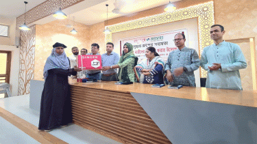 40 women receive sewing machines in Chuadanga