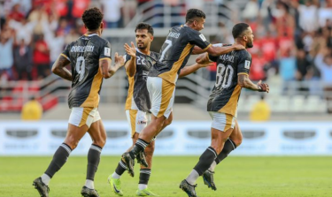 Kings kick off campaign with defeat