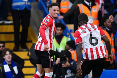 Sunderland seals stunning late win over Chelsea