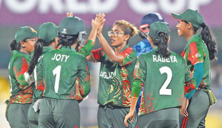 Bangladesh eye for consolation win