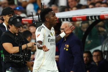 Vinicius clashes with manager Alonso in Clasico despite starring role