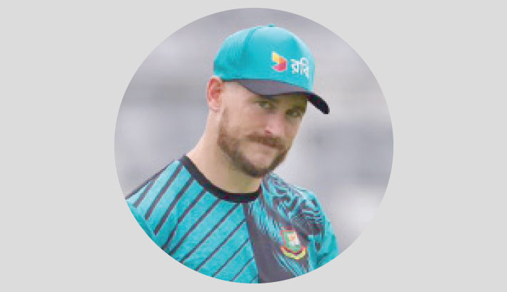 Kiely steps down to focus on family