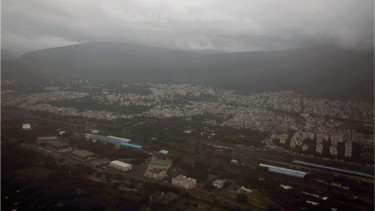 ‘Montha’ barrels towards India’s Andhra