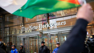 NYT faces fresh backlash as 300 writers vow boycott citing anti-Palestinian bias
