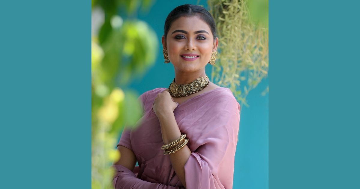 Idhika Paul is Shakib Khan’s heroine again!