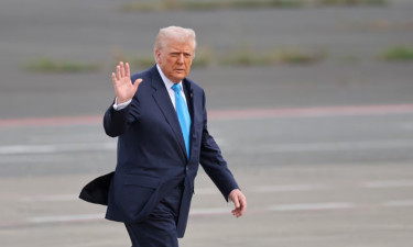 South Korea to award Trump its highest medal, gift him a golden crown