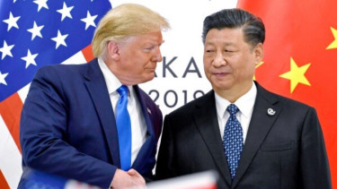 Trump expects 'great meeting' with Xi in South Korea