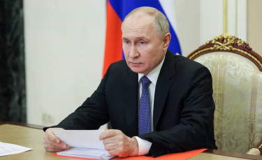 Putin says Russia tested Poseidon nuclear-capable super torpedo