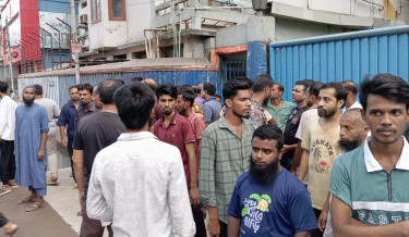 500 workers laid off at Opsonin saline factory, amid protests