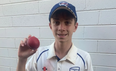 Australian teenager dies after being hit by a ball at training