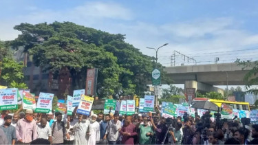 Jamaat among eight parties submit memorandum to EC for Nov referendum