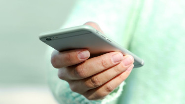 Unauthorised handsets to be blocked from Dec, how to verify validity of your mobile phone