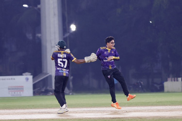 Bashundhara Strikes outclass BLCC with a commanding 5-wicket win