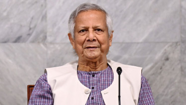 Army, Navy, Air Force chiefs meet CA Yunus