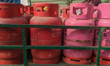 Price of 12kg LPG cylinder reduced by Tk26