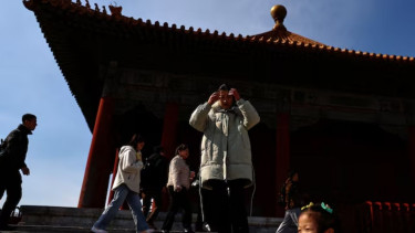 China extends visa-free policy to end - 2026