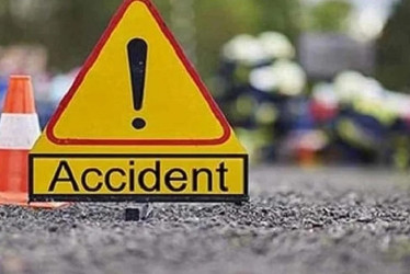 6 killed as truck crushes CNG-run autorickshaw in Noakhali