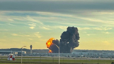 At least 3 dead after UPS cargo plane crashes near Louisville airport