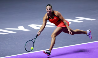 Sabalenka overpowers Pegula
