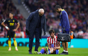 Atletico's Le Normand set to miss Spain qualifiers after knee injury