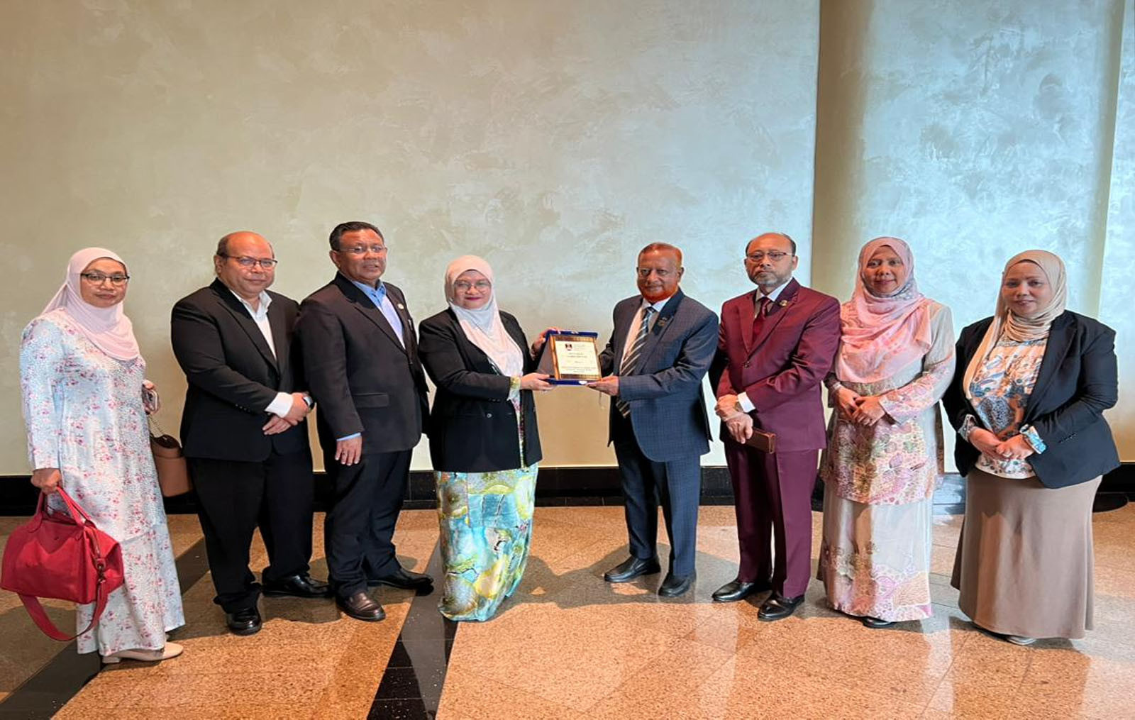 IIUC delegates visit UiTM Malaysia