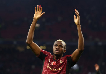 Osimhen hat-trick for Galatasaray ensures easy win at bottom-placed Ajax
