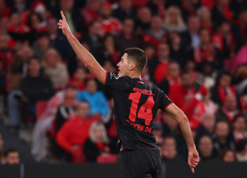 Schick on target as Leverkusen beat Benfica 1-0