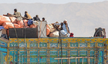 5 killed in Afghan-Pakistan border fire despite peace talks