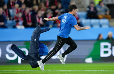 FIFA fines Norway, Italy for fan incidents