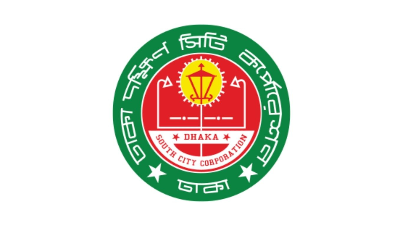 DSCC Administrator visits dengue control activities at Green Road, Dhanmondi