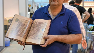 Rare replica of 1,000-year-old Quran calligraphy unveiled at Sharjah book fair