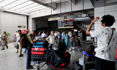 Flight operations normal after technical glitch at Delhi int'l airport