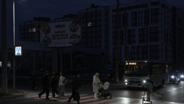 Ukraine scrambles for energy with power generation at 'zero'