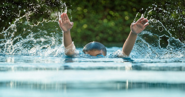 4 children of a family drown collecting water lilies in Meherpur