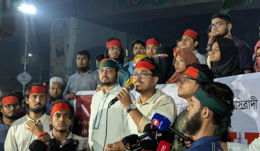 DU in turmoil after banned Chhatra League's cocktail attack