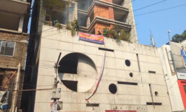 Fire breaks out at banned Awami League’s central office