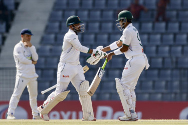 Bangladesh declare at 587, take 301-run lead in Sylhet Test