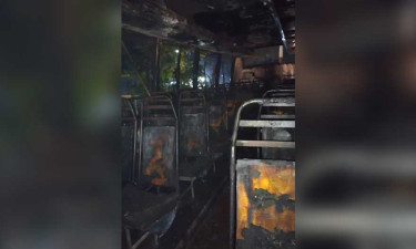 Teen drowns in Turag River while fleeing after setting bus on fire