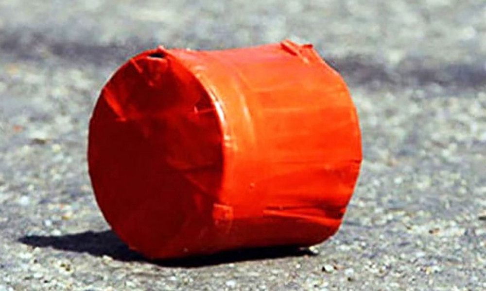 Two crude bombs explode at Karwan Bazar