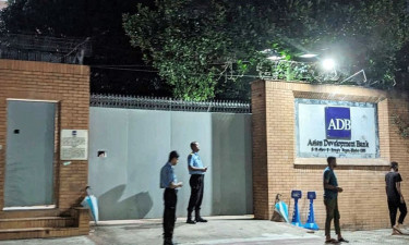 Cocktail blasted in front of ADB building